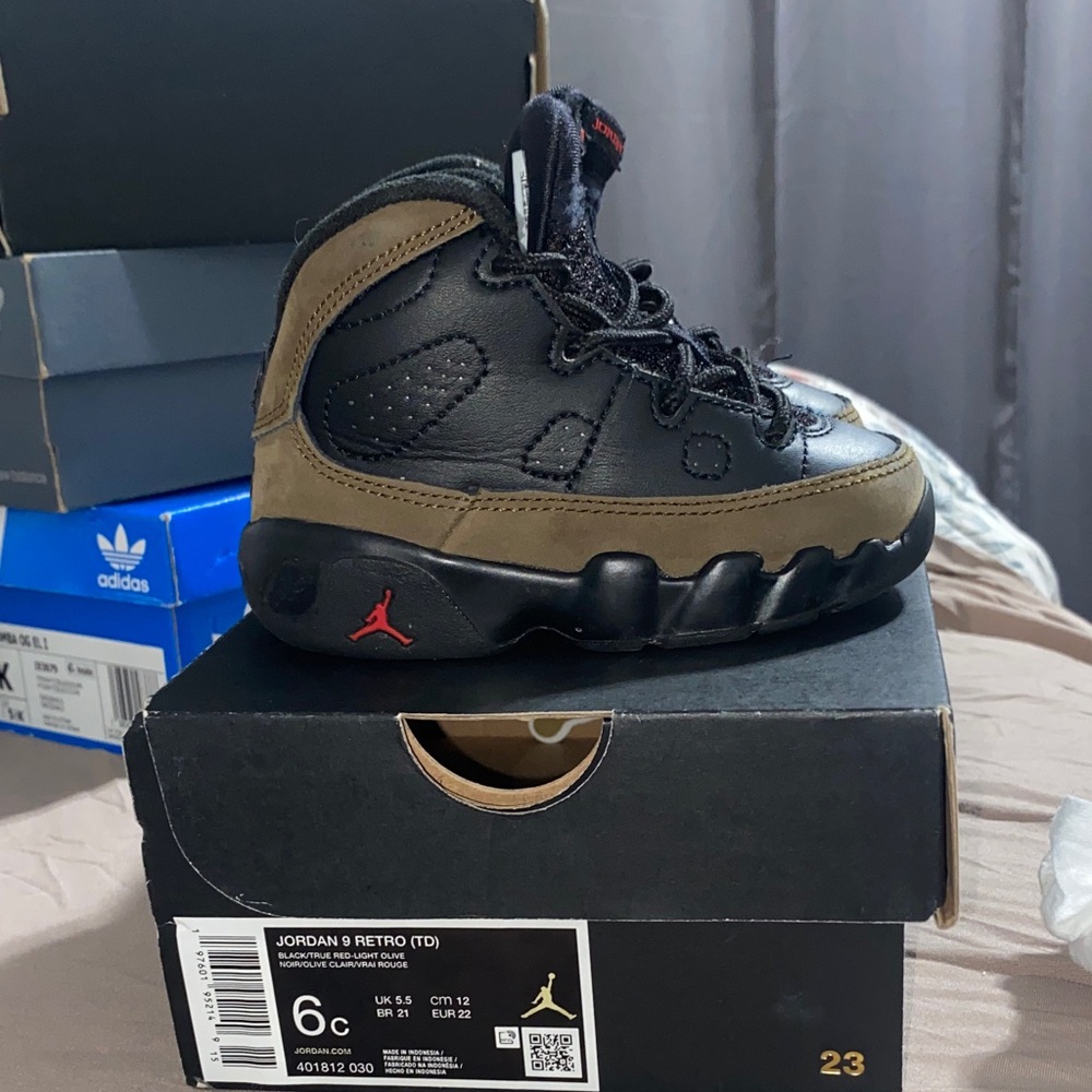 Jordan 9s Unisex